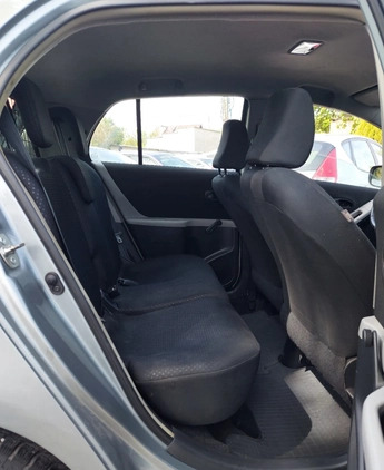 Toyota Yaris cena 23900 przebieg: 147326, rok produkcji 2010 z Rydułtowy małe 436